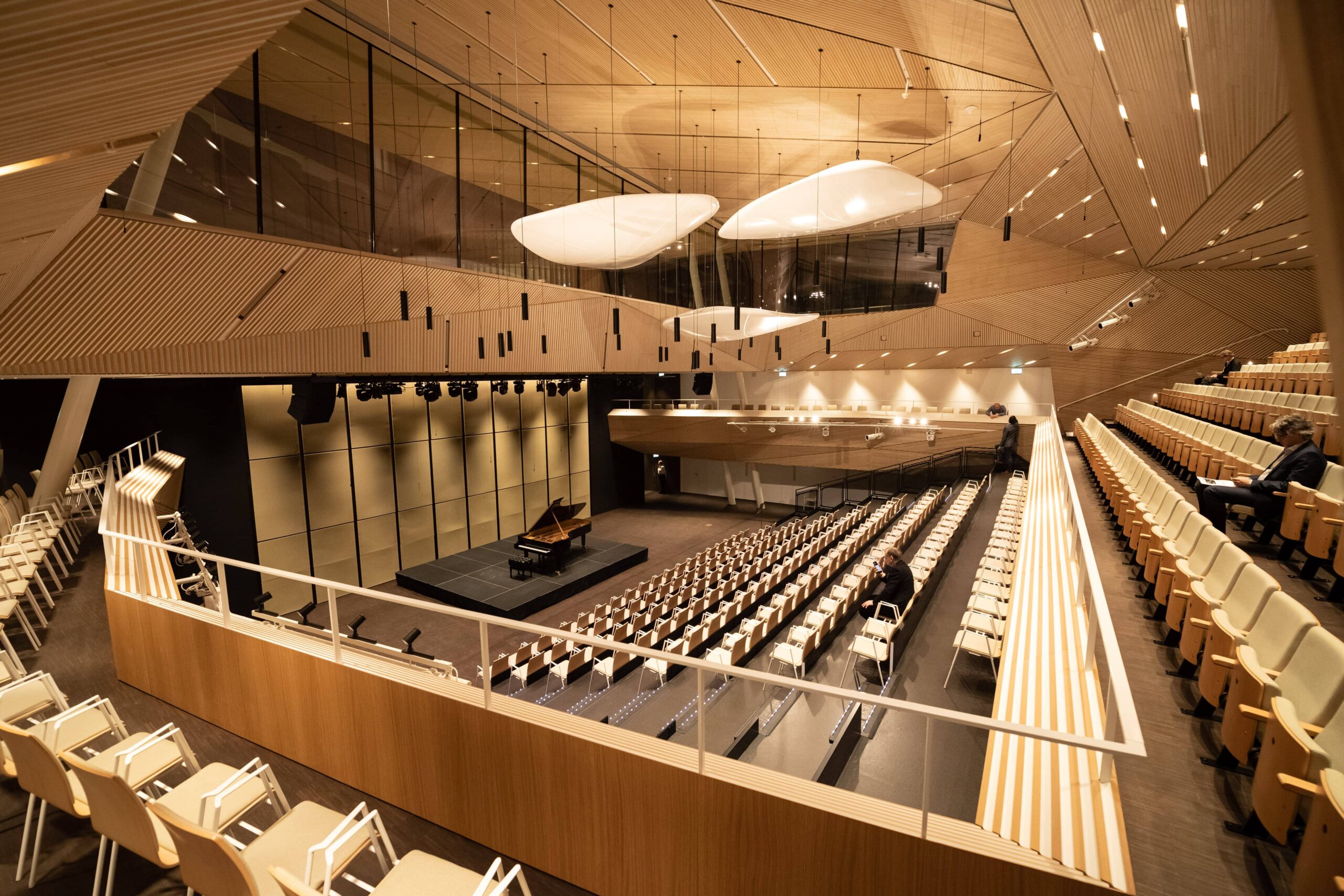 Radisson Blu Hotel Reussen_Andermatt Konzerthalle, Konzert Setup_Andermatt Swiss Alps